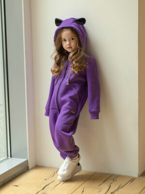 Mamos dukros violetinis kostiumas
