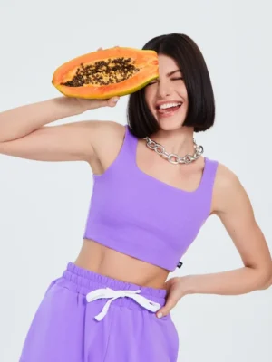Violetinė moteriška palaidinė be rankovių