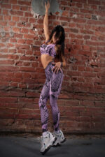 Leginsai moterims violetines spalvos